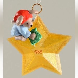 1988 Chris Mouse Star Christmas Ornament Hallmark light up ornament